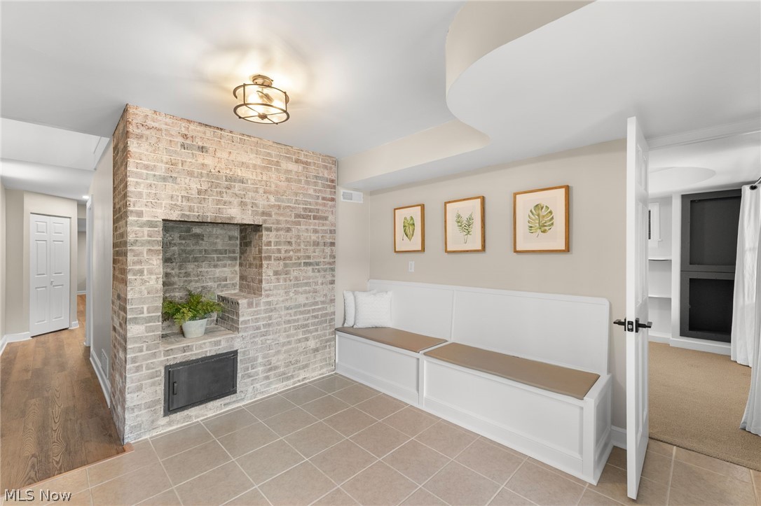 155 Cheyenne Trail Malvern OH 44644