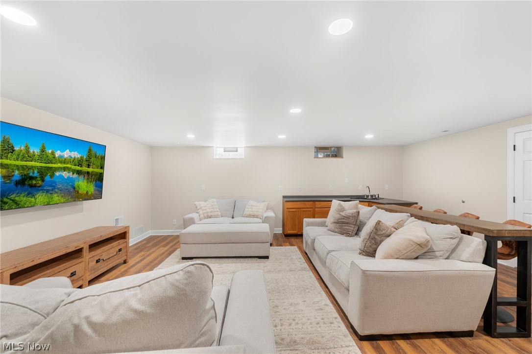 155 Cheyenne Trail Malvern OH 44644