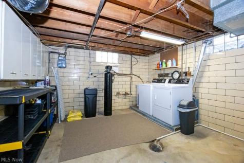 3400 NE Beverly Avenue Canton OH 44714