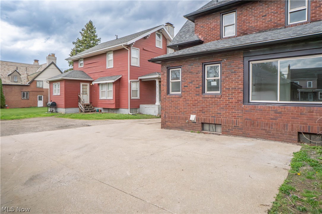 1322 12th Street NW Canton OH 44703