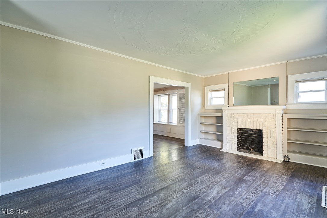 355 Cuyahoga Street Akron OH 44310