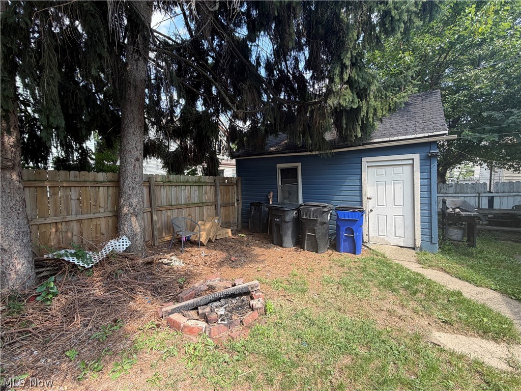 3930 Poe Avenue Cleveland OH 44109