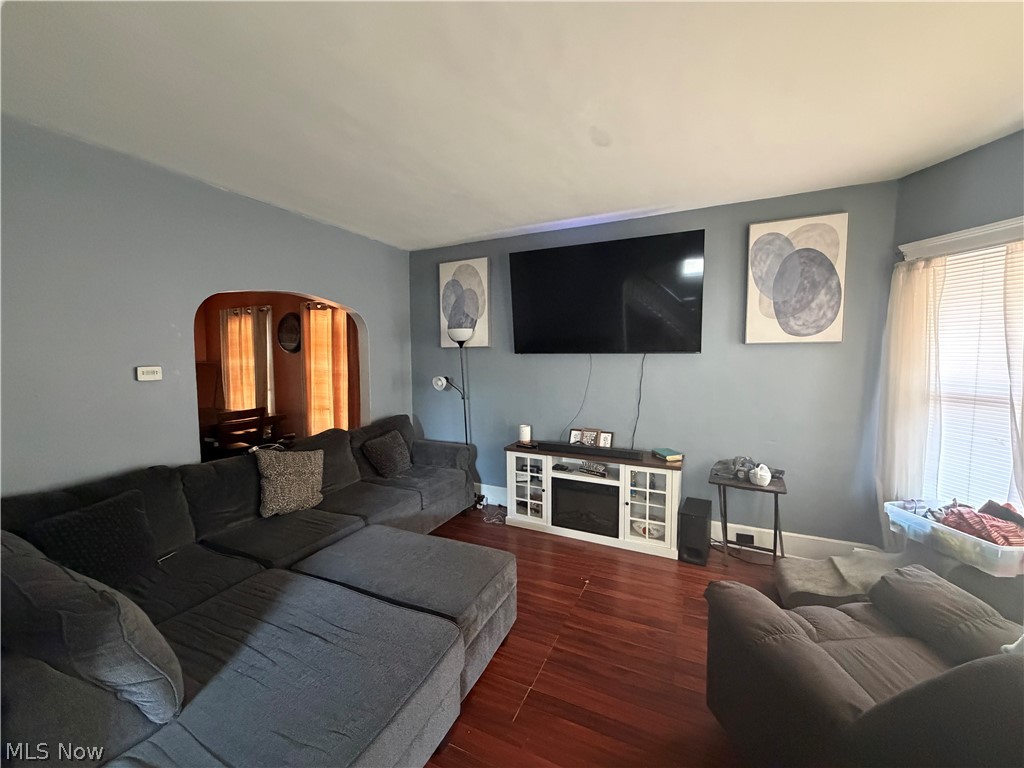3930 Poe Avenue Cleveland OH 44109