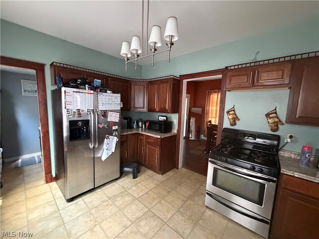 3930 Poe Avenue Cleveland OH 44109