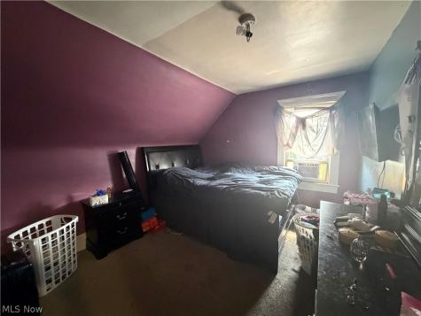 3930 Poe Avenue Cleveland OH 44109