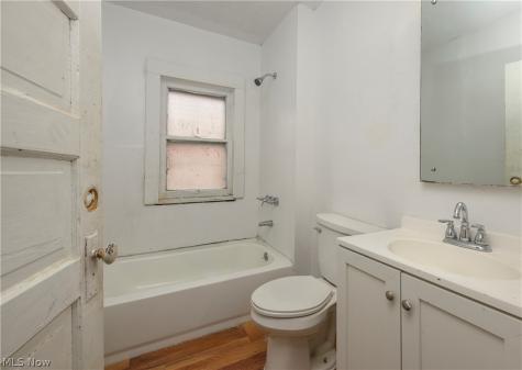 12521 Arlington Avenue Cleveland OH 44108