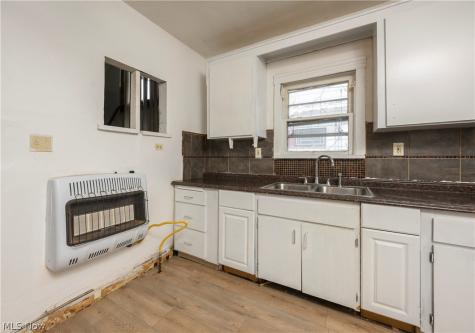 12521 Arlington Avenue Cleveland OH 44108