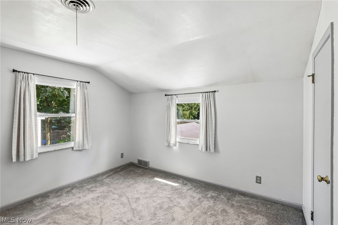 1081 Madrid Drive Akron OH 44313