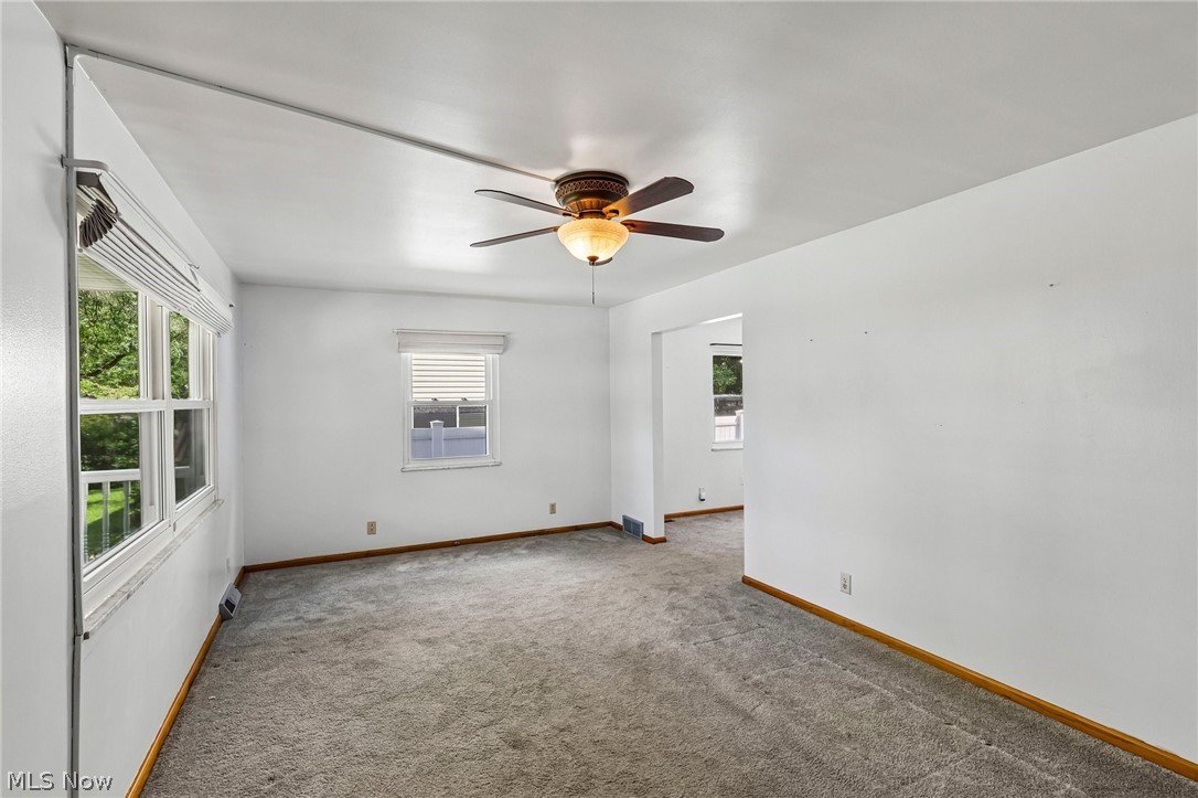 1081 Madrid Drive Akron OH 44313