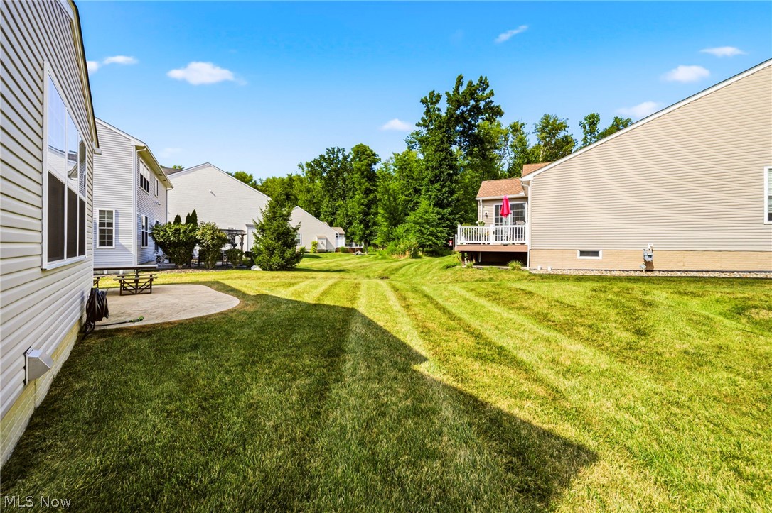 12169 Edgehill Oval Strongsville OH 44149