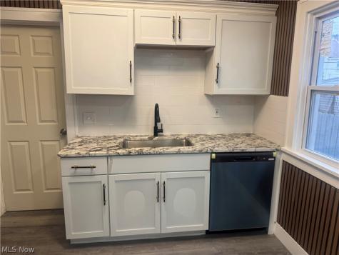 3582 W 126th Street Cleveland OH 44111