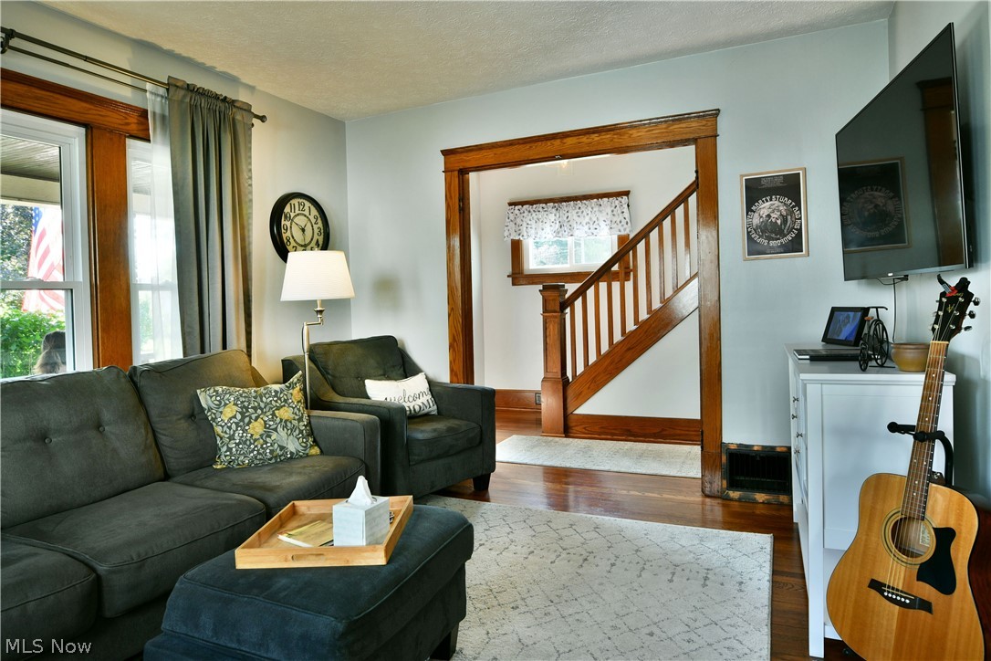 2076 Vernon Avenue NW Warren OH 44483
