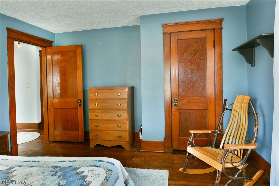 2076 Vernon Avenue NW Warren OH 44483