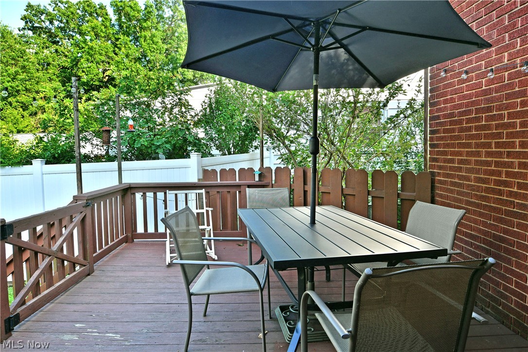 2076 Vernon Avenue NW Warren OH 44483