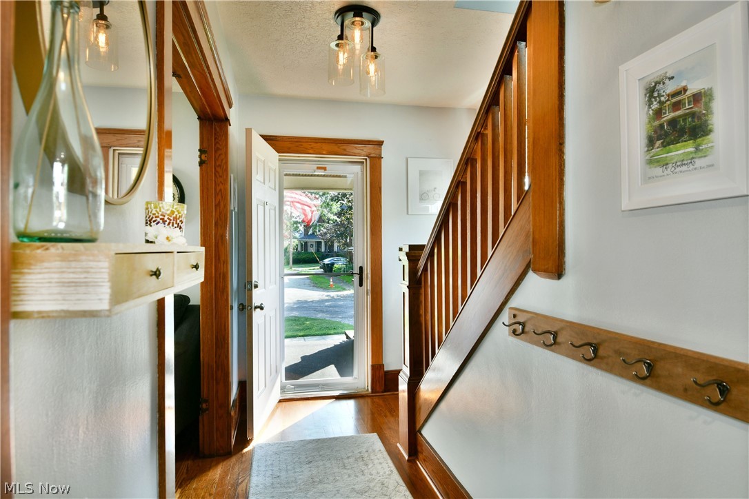 2076 Vernon Avenue NW Warren OH 44483