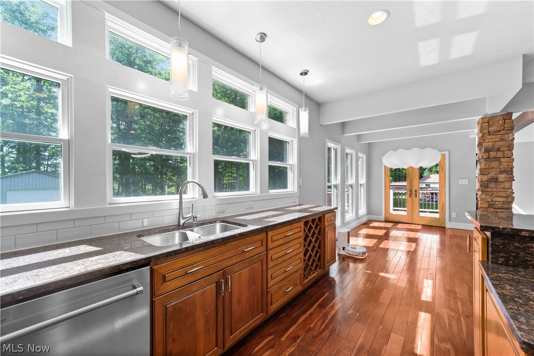 4348 Lansing Drive North Olmsted OH 44070