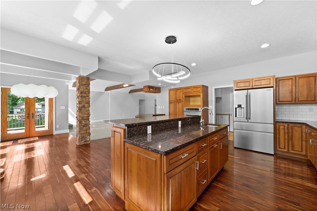 4348 Lansing Drive North Olmsted OH 44070