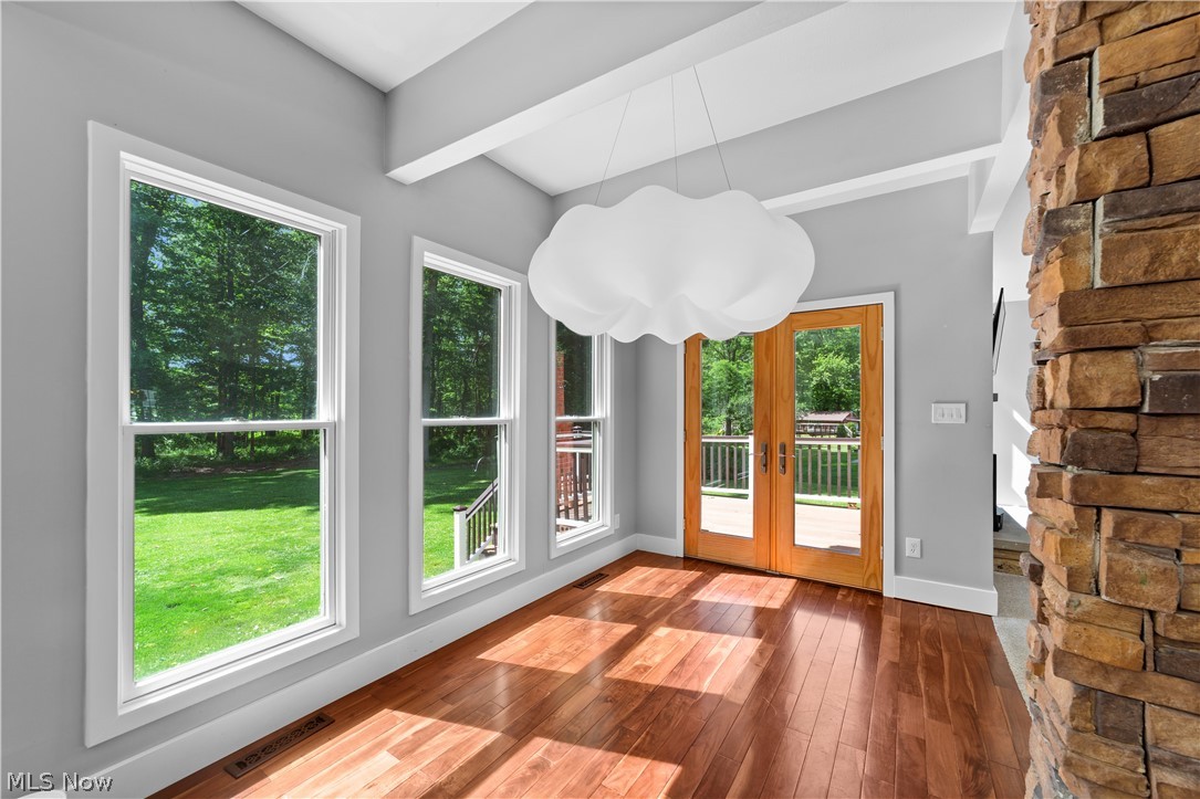 4348 Lansing Drive North Olmsted OH 44070