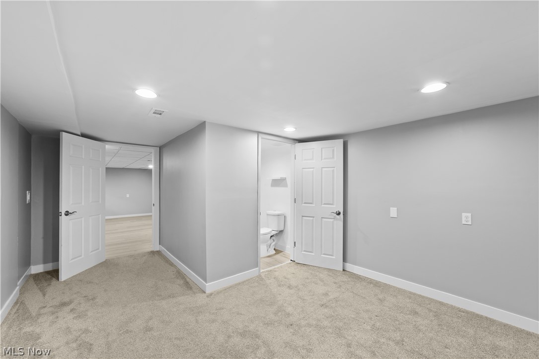 4348 Lansing Drive North Olmsted OH 44070