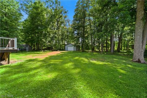 4348 Lansing Drive North Olmsted OH 44070