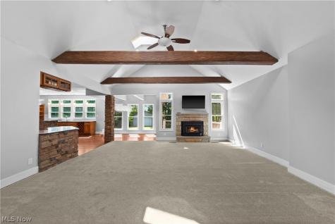 4348 Lansing Drive North Olmsted OH 44070