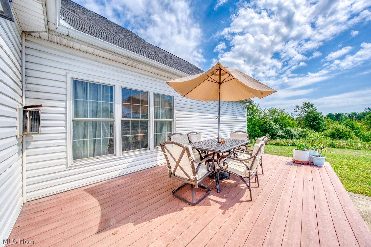 5624 Mapleton Street SE East Canton OH 44730