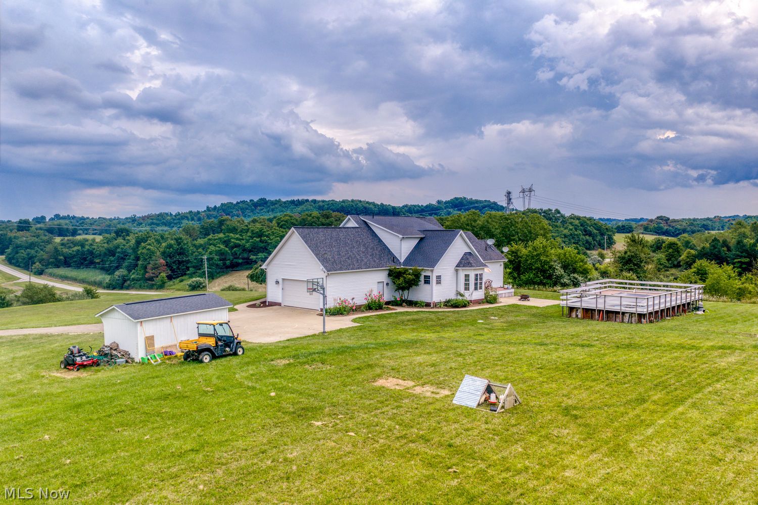 5624 Mapleton Street SE East Canton OH 44730