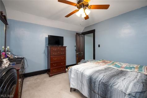 209 Gulf Road Elyria OH 44035
