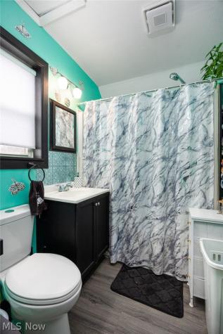 209 Gulf Road Elyria OH 44035