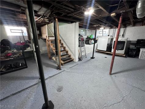 209 Gulf Road Elyria OH 44035