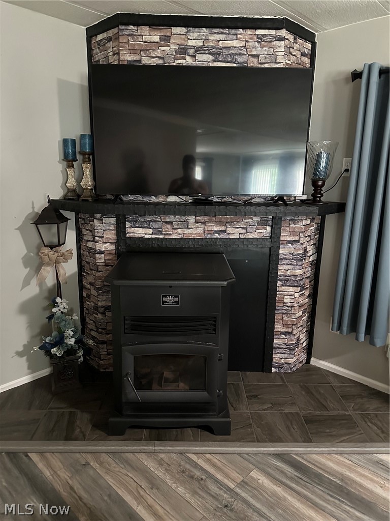 220 Greenbriar Elyria OH 44035