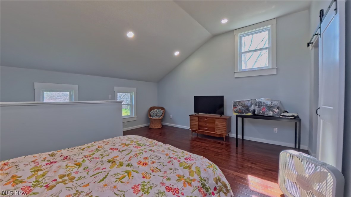 819 Fairfield Avenue Columbiana OH 44408