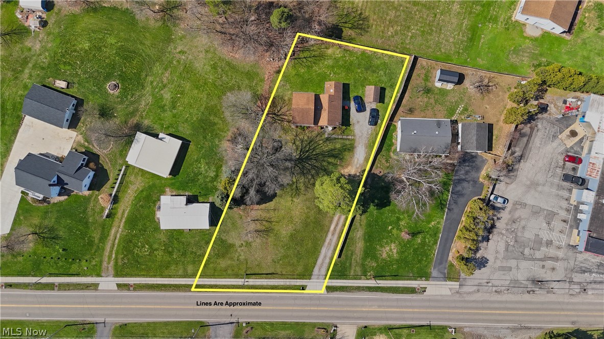 819 Fairfield Avenue Columbiana OH 44408