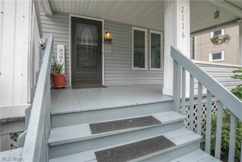 2116 Newton Street Akron OH 44305