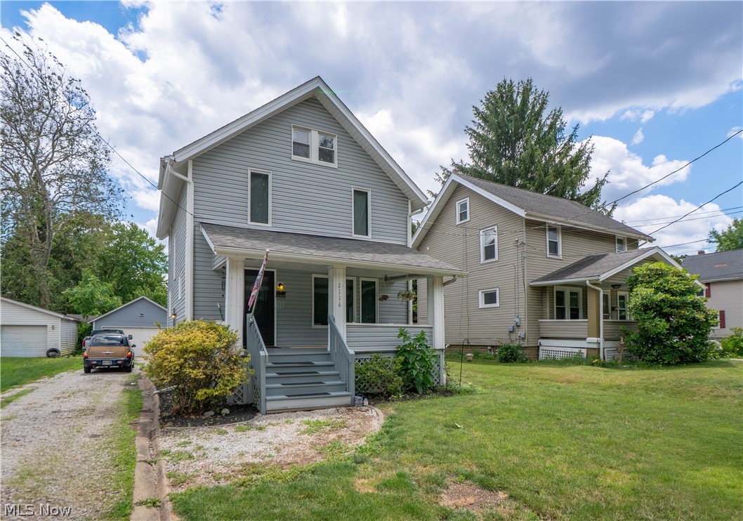 2116 Newton Street Akron OH 44305