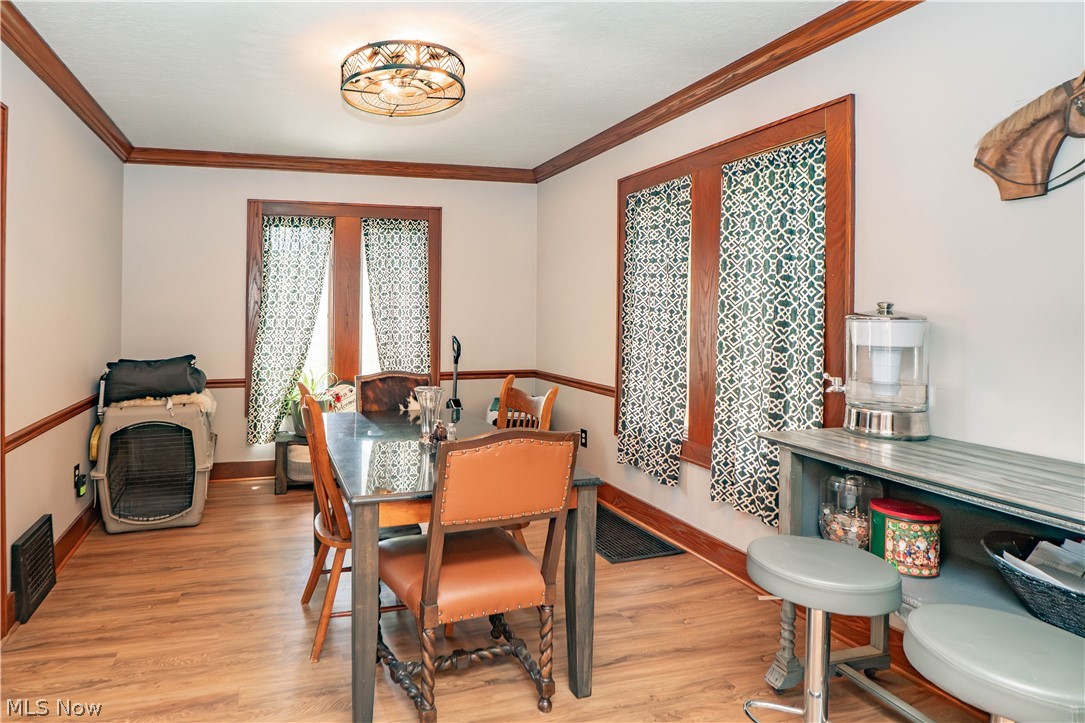 2116 Newton Street Akron OH 44305