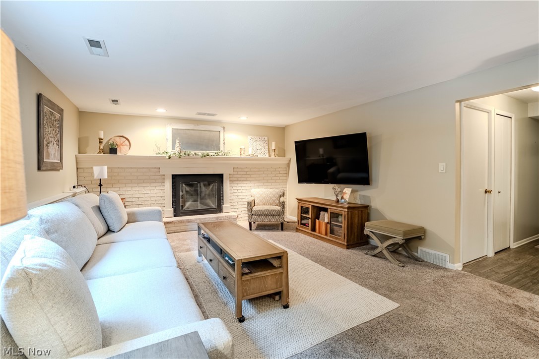 20566 Village Green Drive Strongsville OH 44149