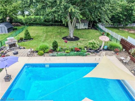 20566 Village Green Drive Strongsville OH 44149