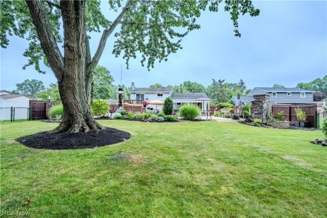 20566 Village Green Drive Strongsville OH 44149