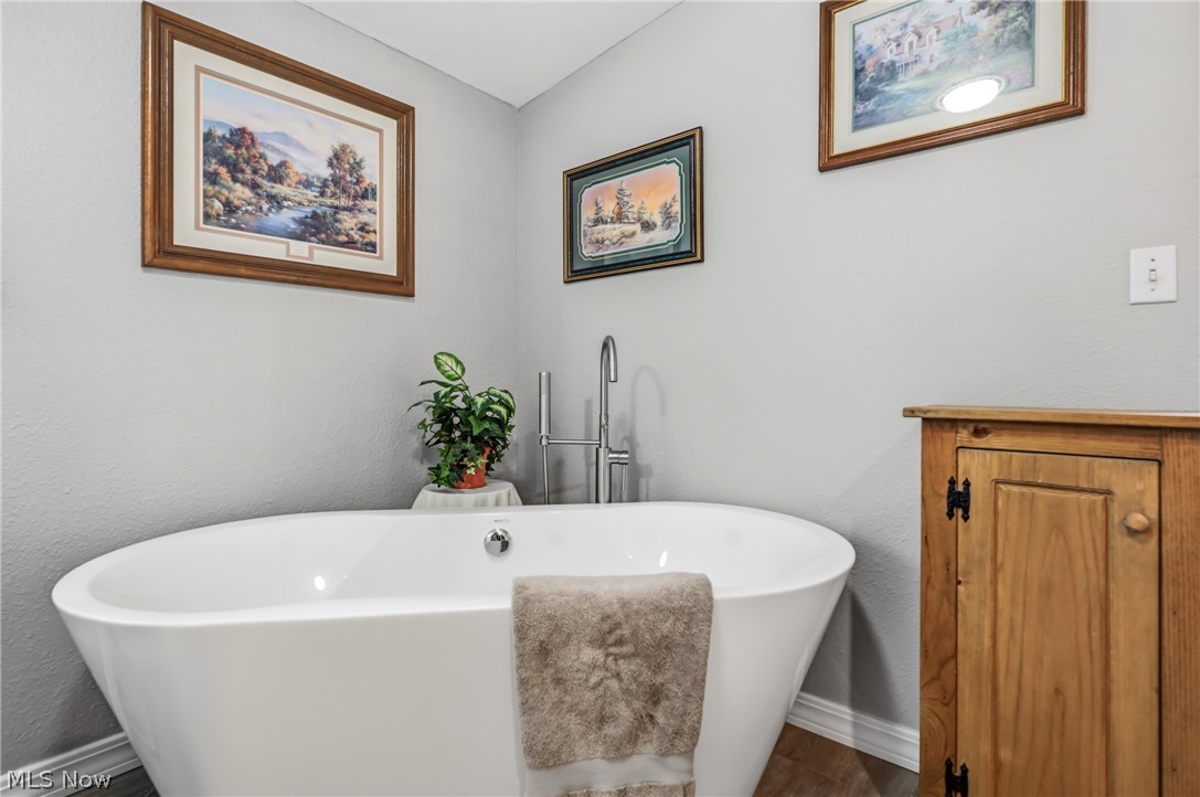 11175 Smith Goshen Road Beloit OH 44609