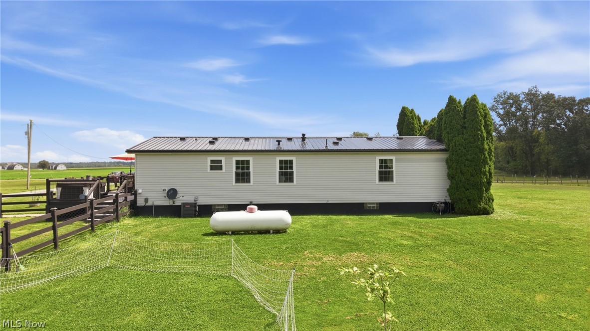 11175 Smith Goshen Road Beloit OH 44609