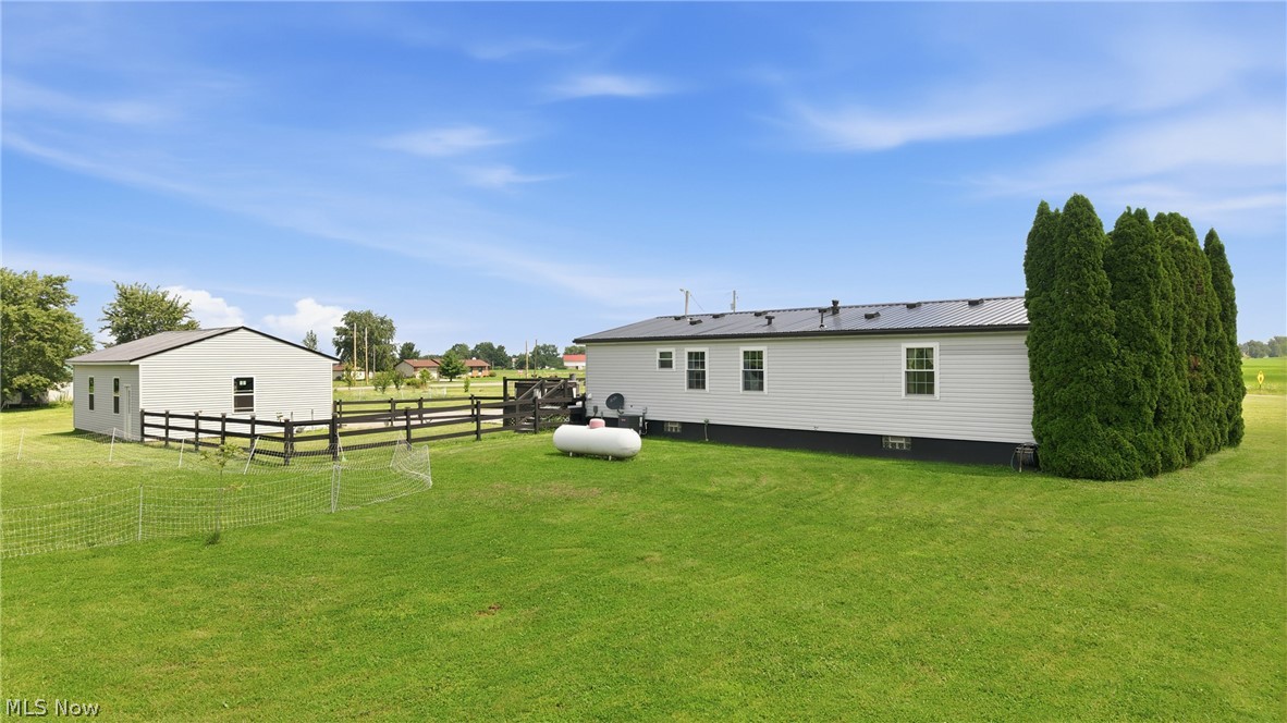 11175 Smith Goshen Road Beloit OH 44609
