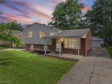 864 Wilder Avenue Elyria OH 44035