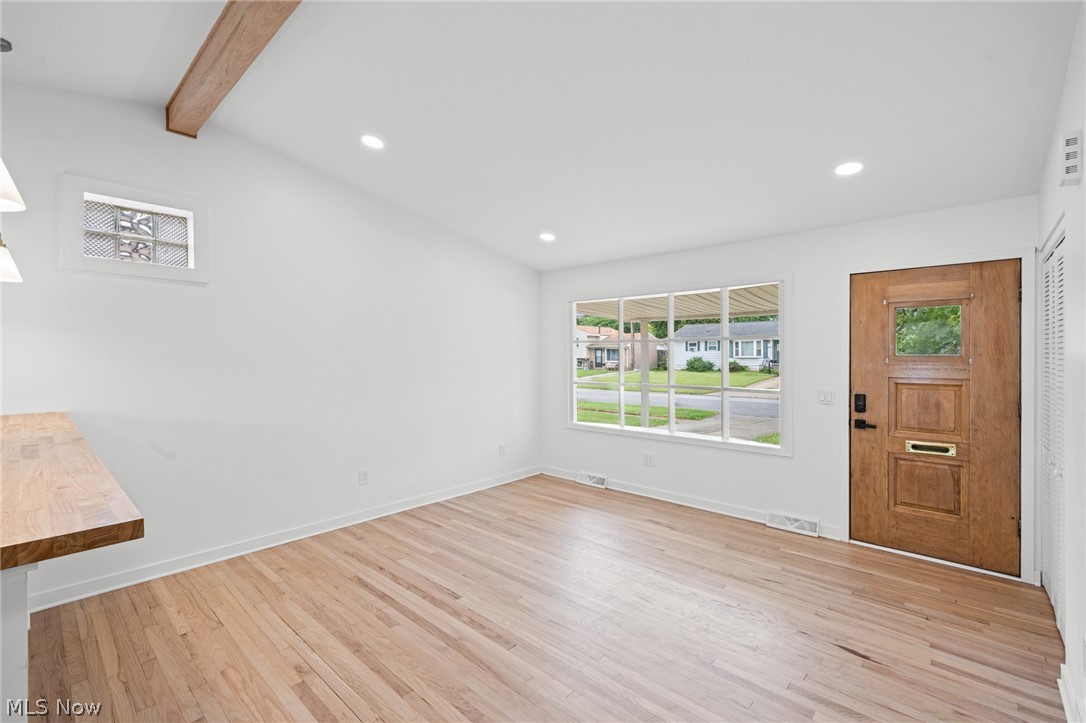 864 Wilder Avenue Elyria OH 44035