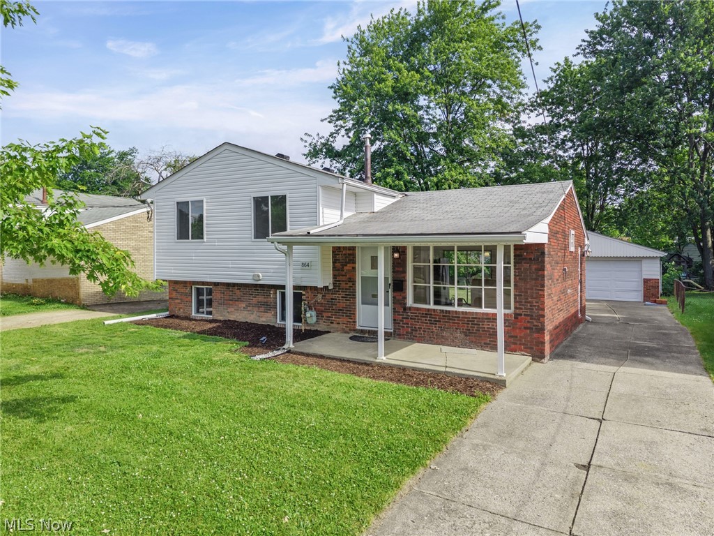 864 Wilder Avenue Elyria OH 44035