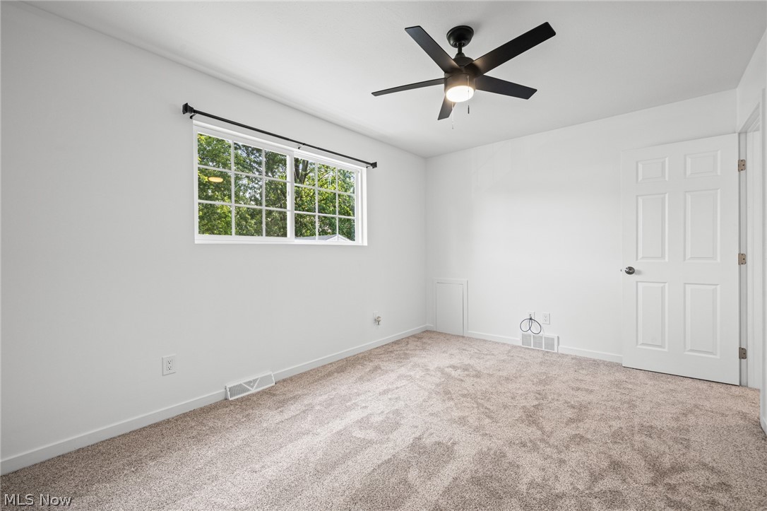864 Wilder Avenue Elyria OH 44035