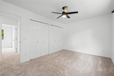 864 Wilder Avenue Elyria OH 44035