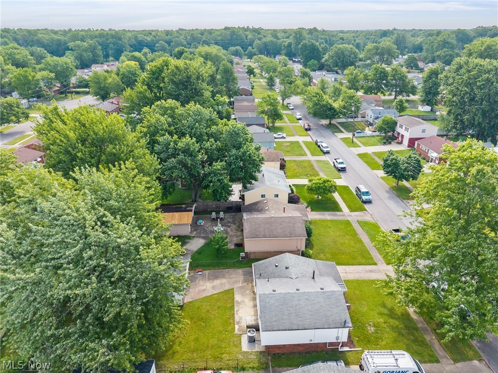 864 Wilder Avenue Elyria OH 44035