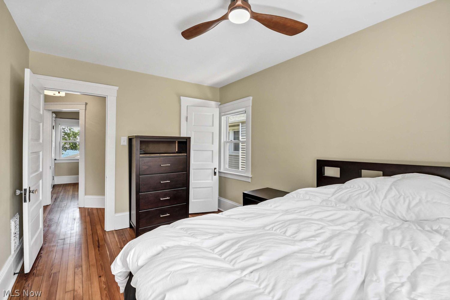 1616 Grace Avenue Lakewood OH 44107