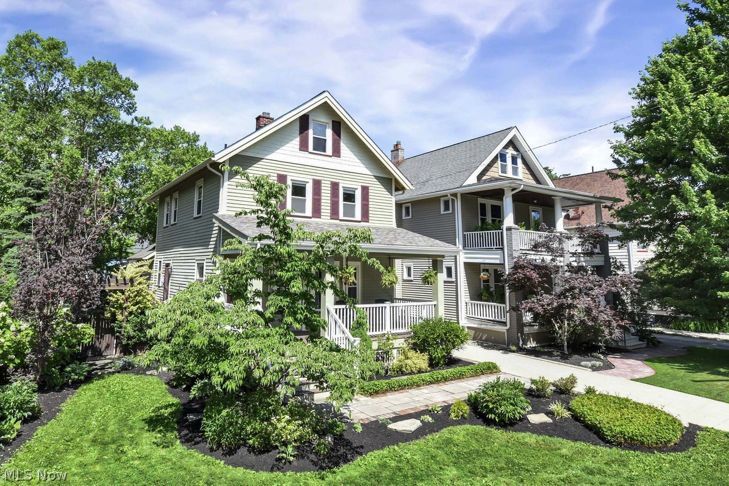 1616 Grace Avenue Lakewood OH 44107